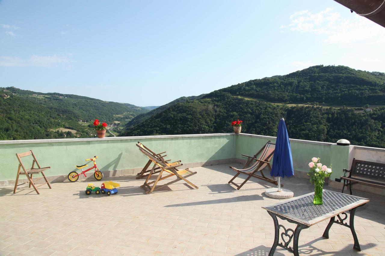 Agriturismo Gallo Cortemilia Exterior photo